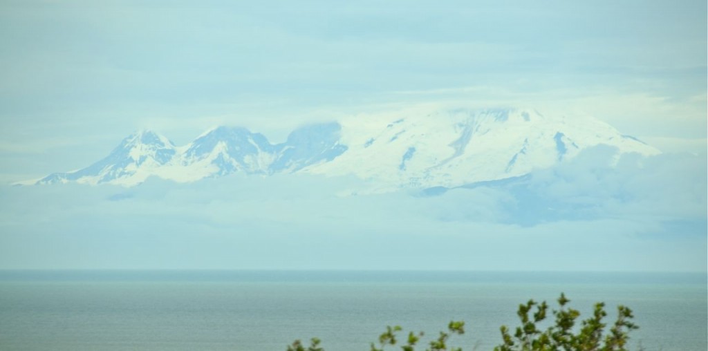 Volcanos across Cook Inlet